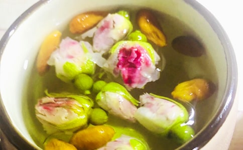 小班泡花茶教案