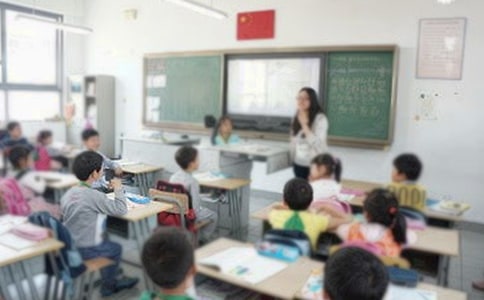 小学美术穿编的乐趣教学设计范文