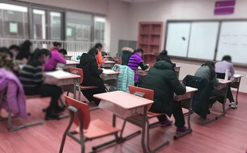 ������ʻ֤���Ա�����Ҫʲô����