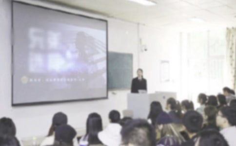 关于变色龙上课教学设计