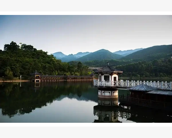 数据驱动优化贸易全流程_B2B支付网关企业交易核心枢纽