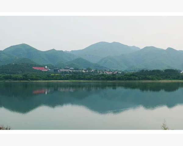 B2B网站横向对比挑选实用平台_第一步：选对平台和渠道，别贪多嚼不烂